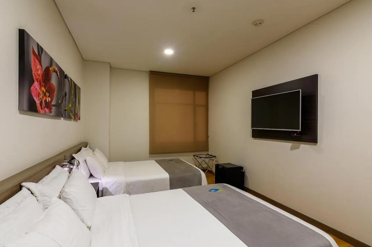 Hotel Vivre Medellín 3*,  Colombia