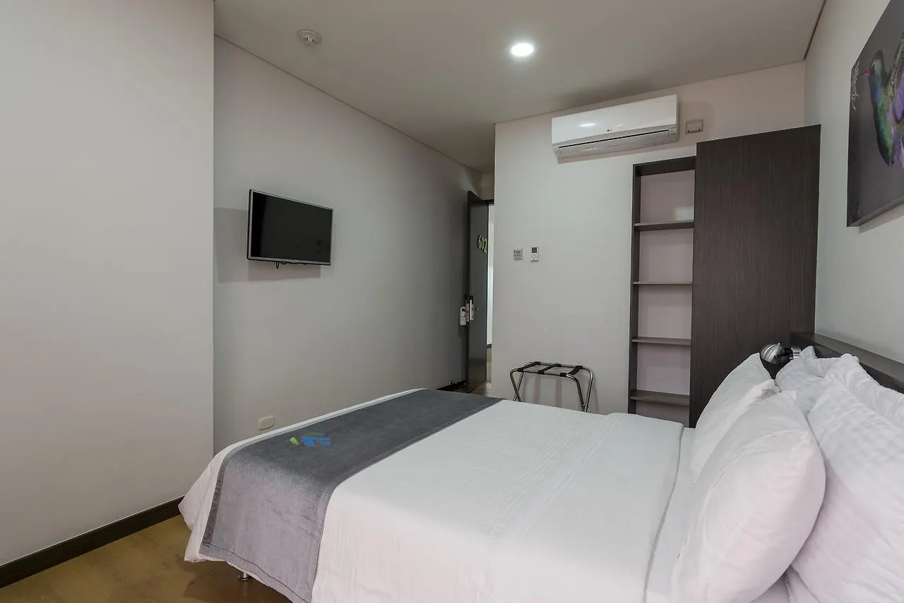 ***  Hotel Vivre Medellín Colombia